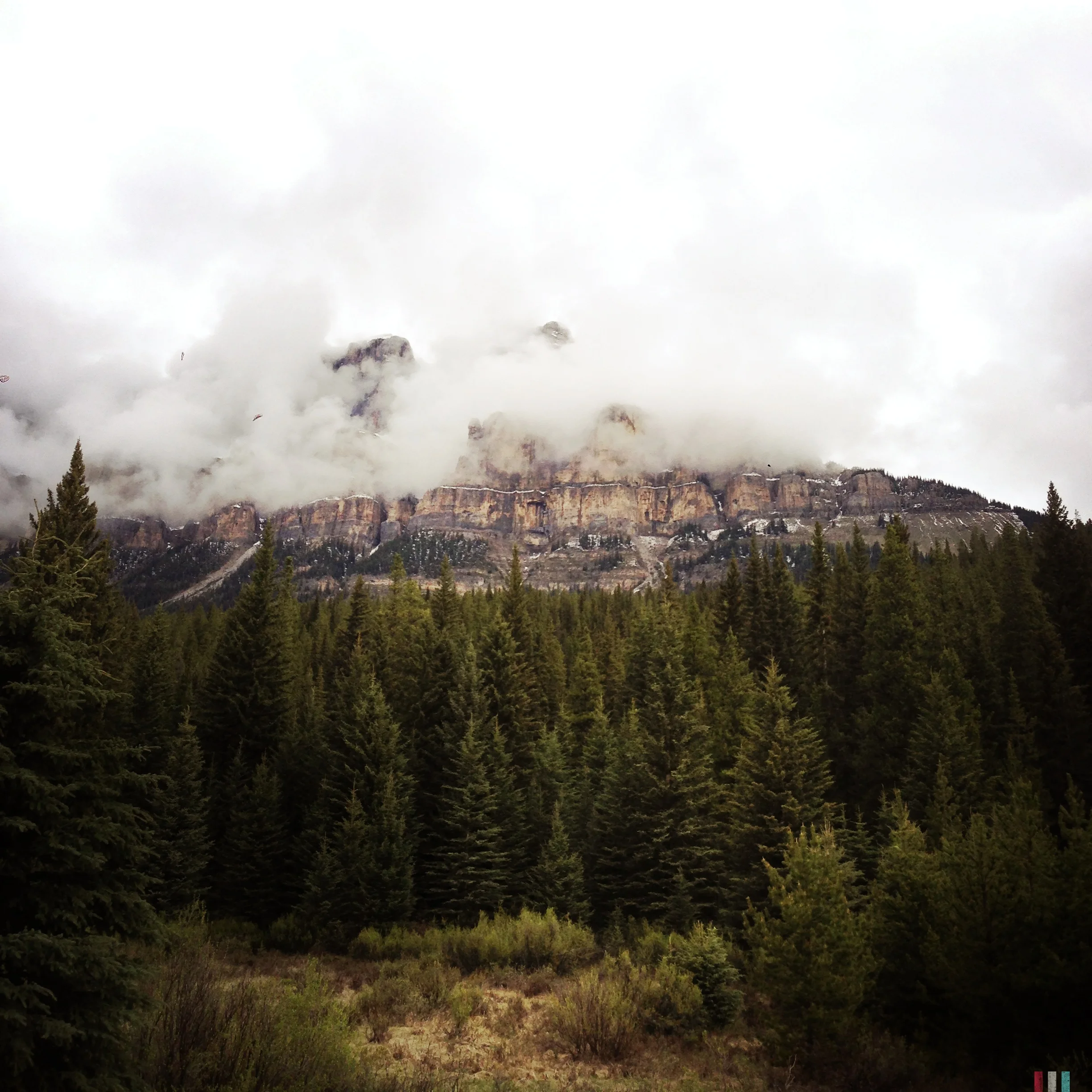 castle-mountains.jpg