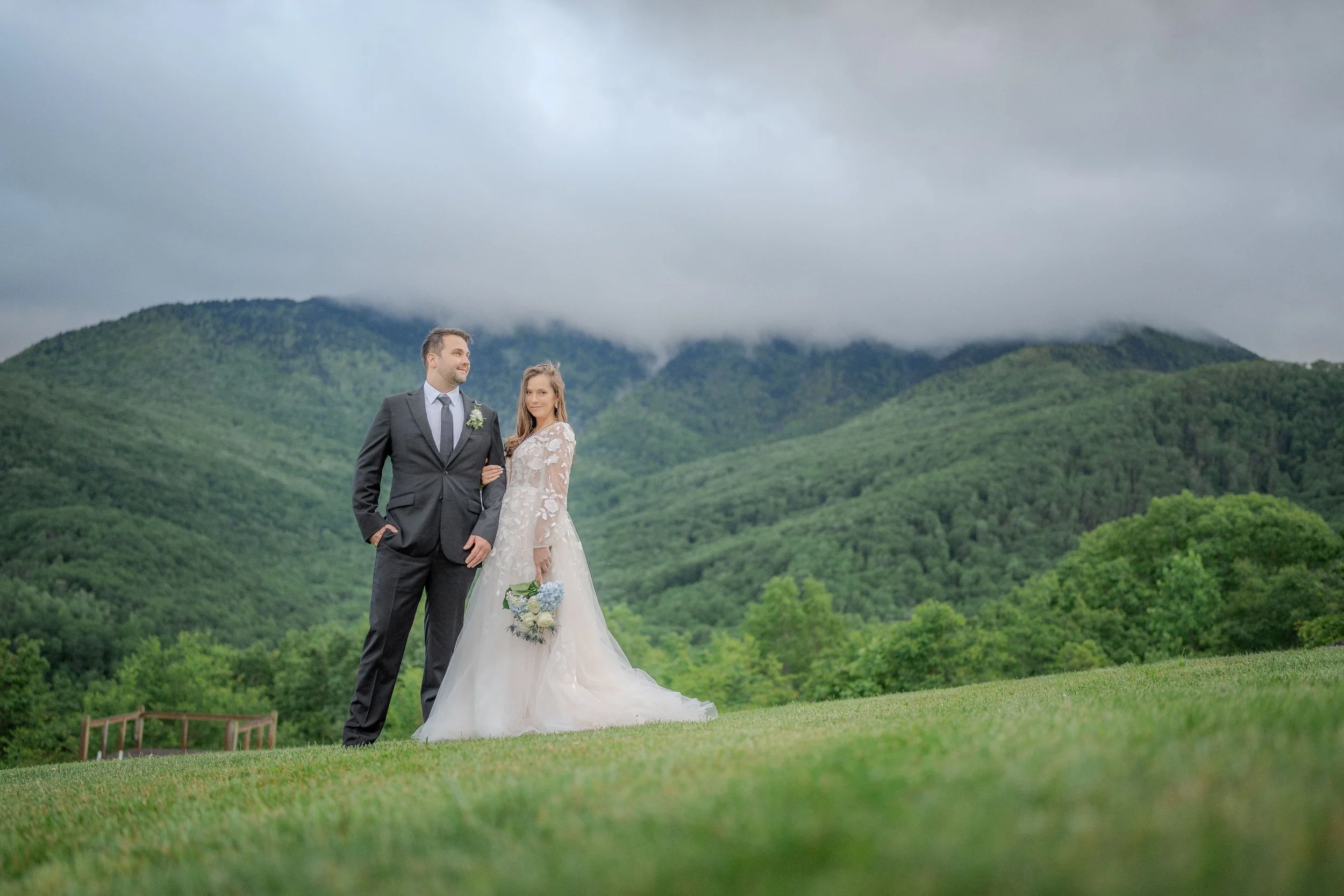 Justin Clark photographs newly wed bride and groom in the Wester North Carolina mountains near Asheville, NC.
