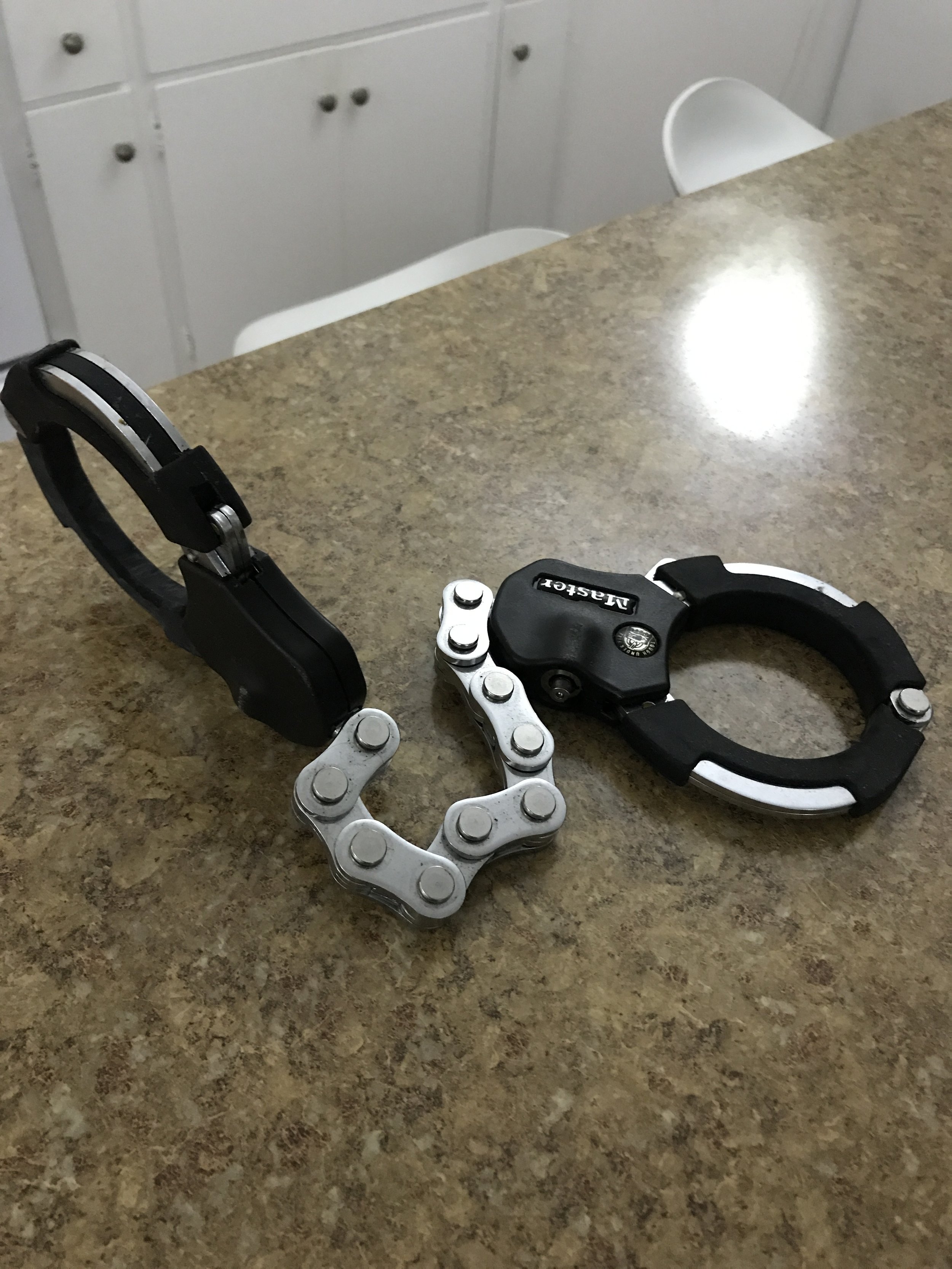 masterlocks-cuffs.JPG