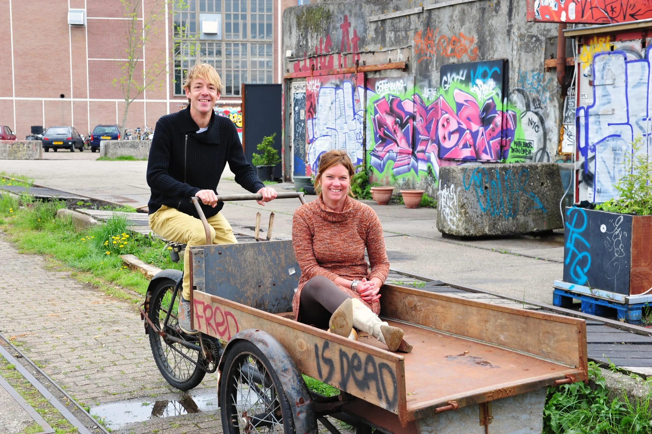Sanne Bart - Amsterdam 1 (by Maarten van Poll)-min.jpg