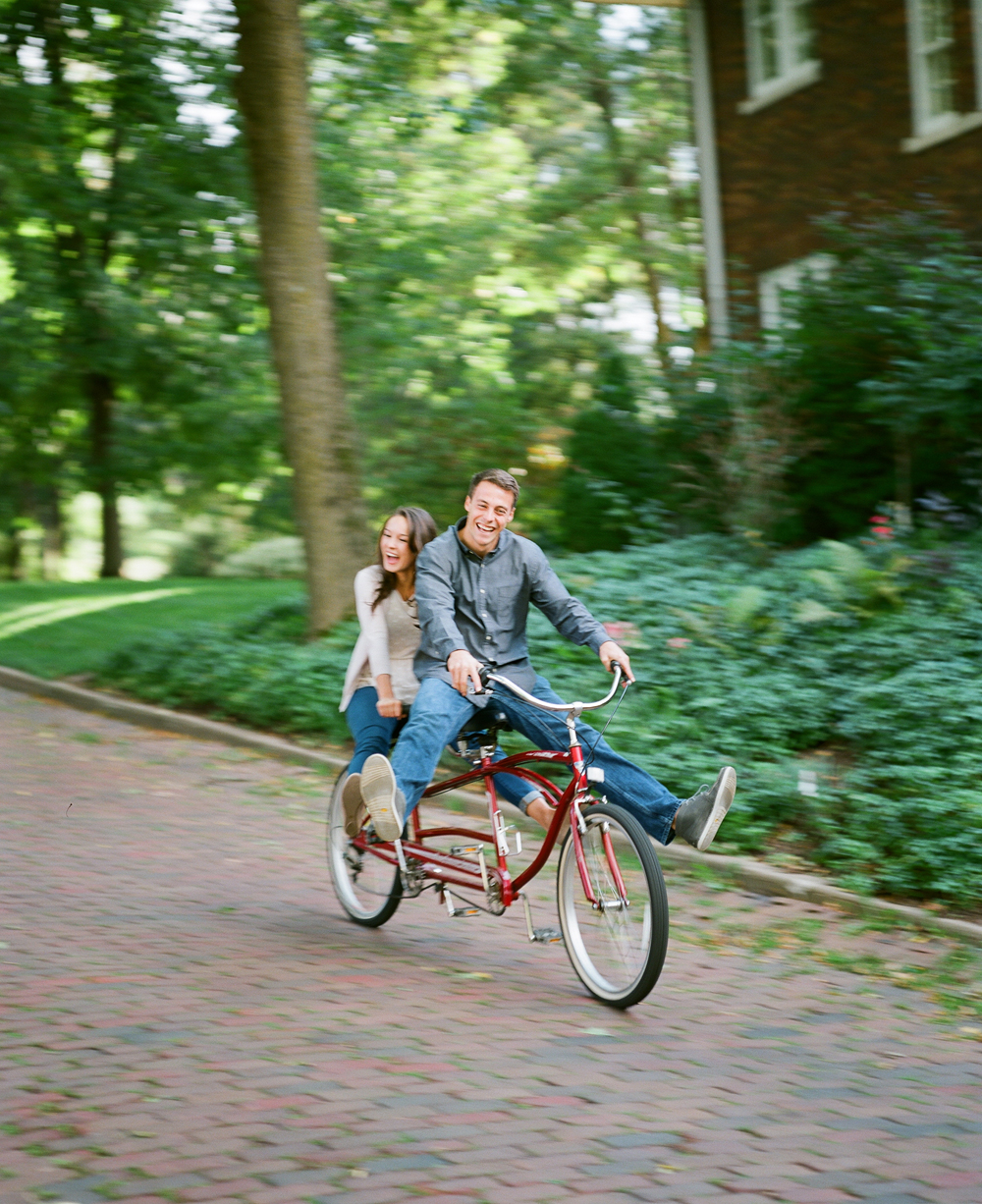 Wisconsin_Engagement_Photographers_014.jpg