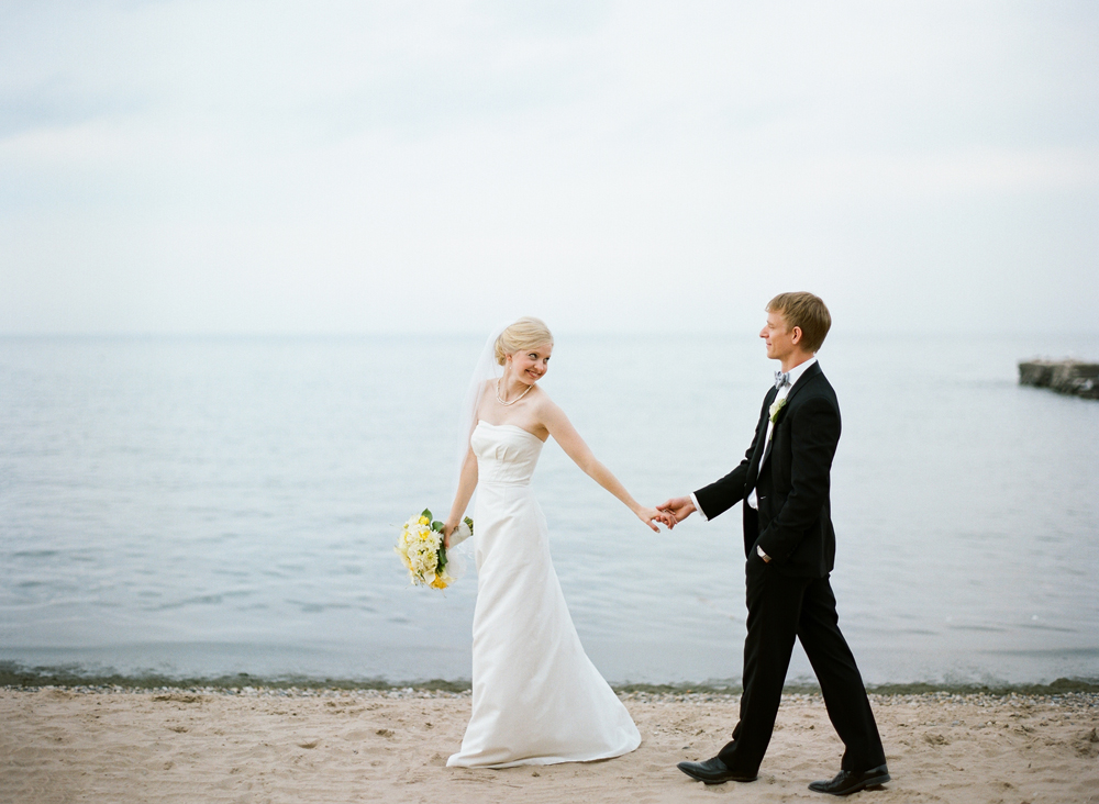 Wisconsin_Wedding_Photographers_008.jpg