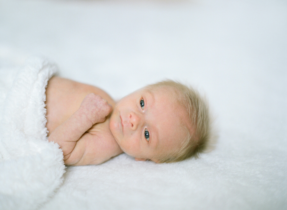 newborn-photography-wausau-wi-005.jpg