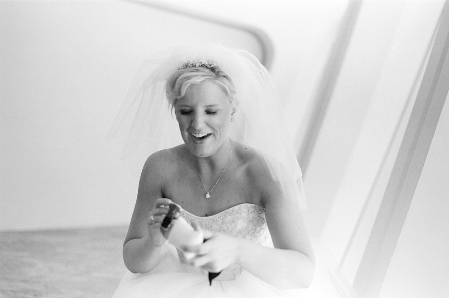 Milwaukee_Art_Museum_Wedding_014.jpg
