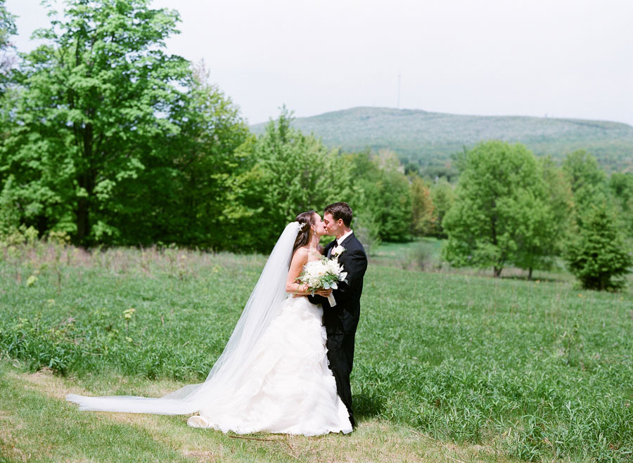 Rothschild_Pavilion_Wausau_Wedding_018.jpg