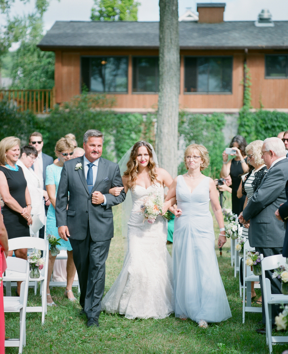 Horseshoe_Bay_Farms_Egg_Harbor_Wedding033.jpg