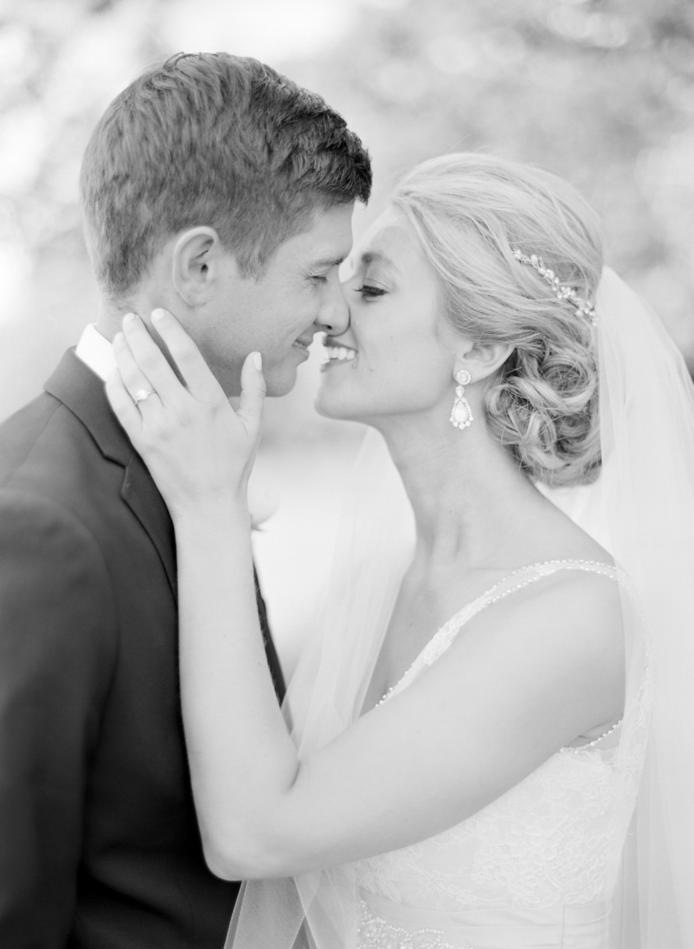 Troy_Burne_Golf_Club_Wedding_Photographer_16.jpg