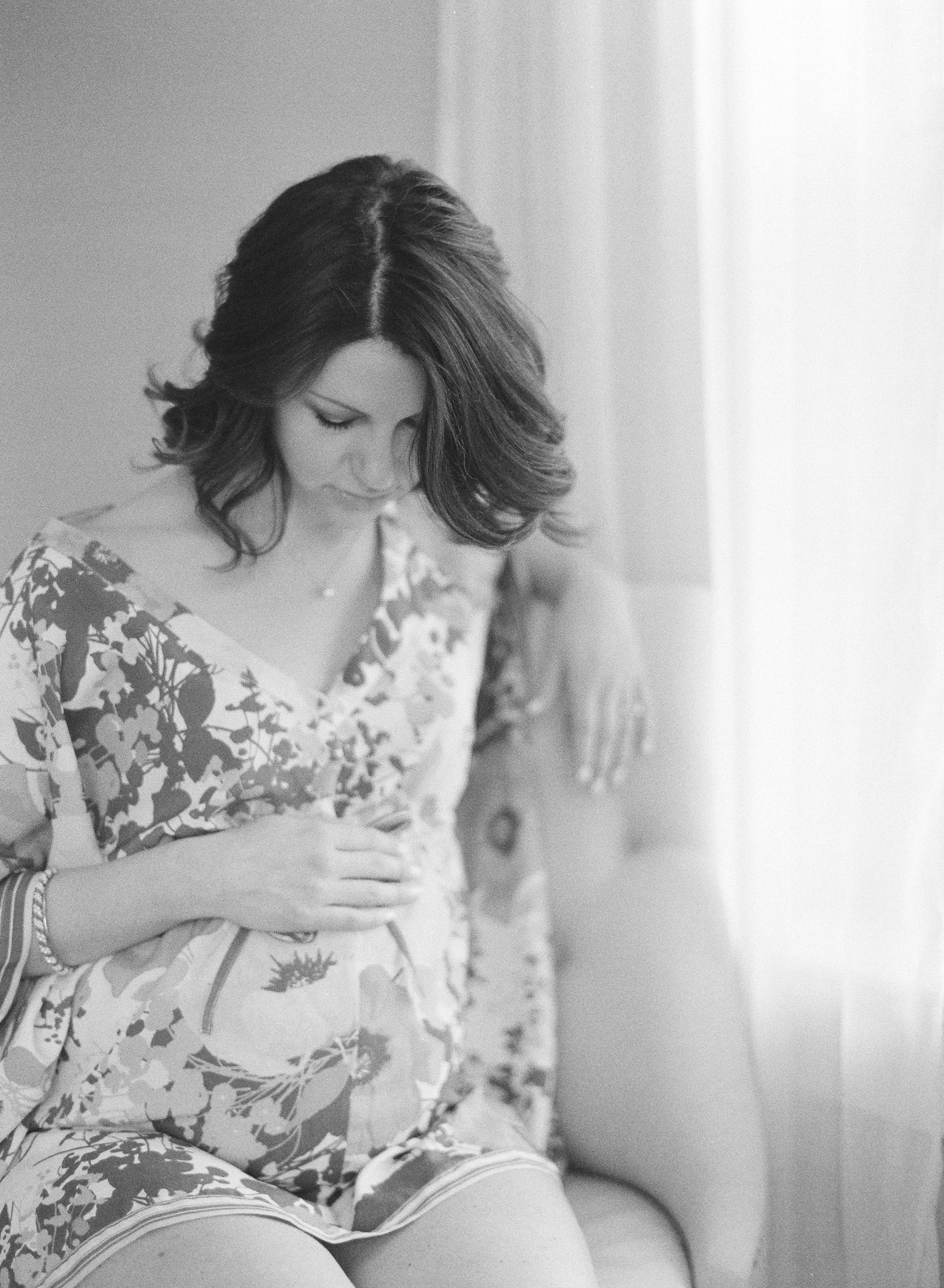 20-053-Amanda-Tyler-Maternity.JPG