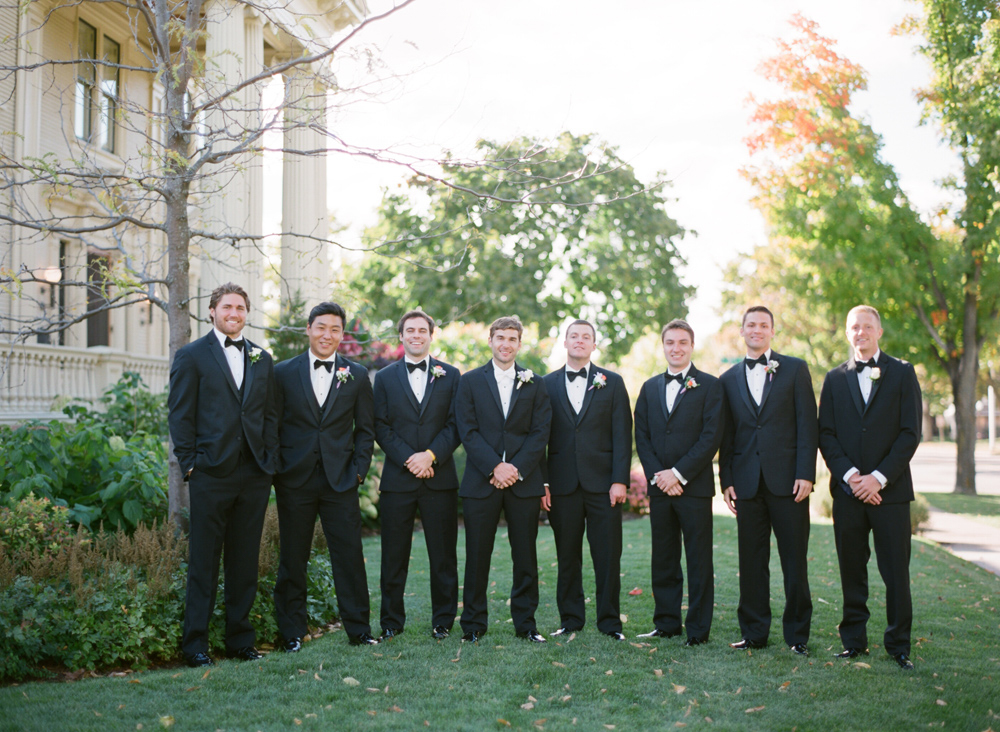 wausau_country_club_wedding_photographer_022.jpg