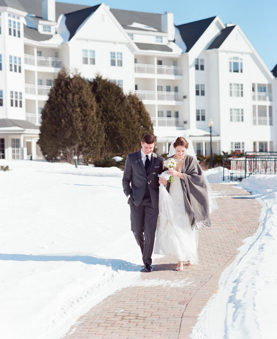 osthoff resort winter wedding