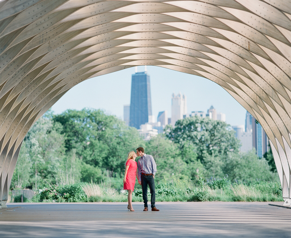 Chicago_Engagement_Photography_Lincoln_Park_014.jpg