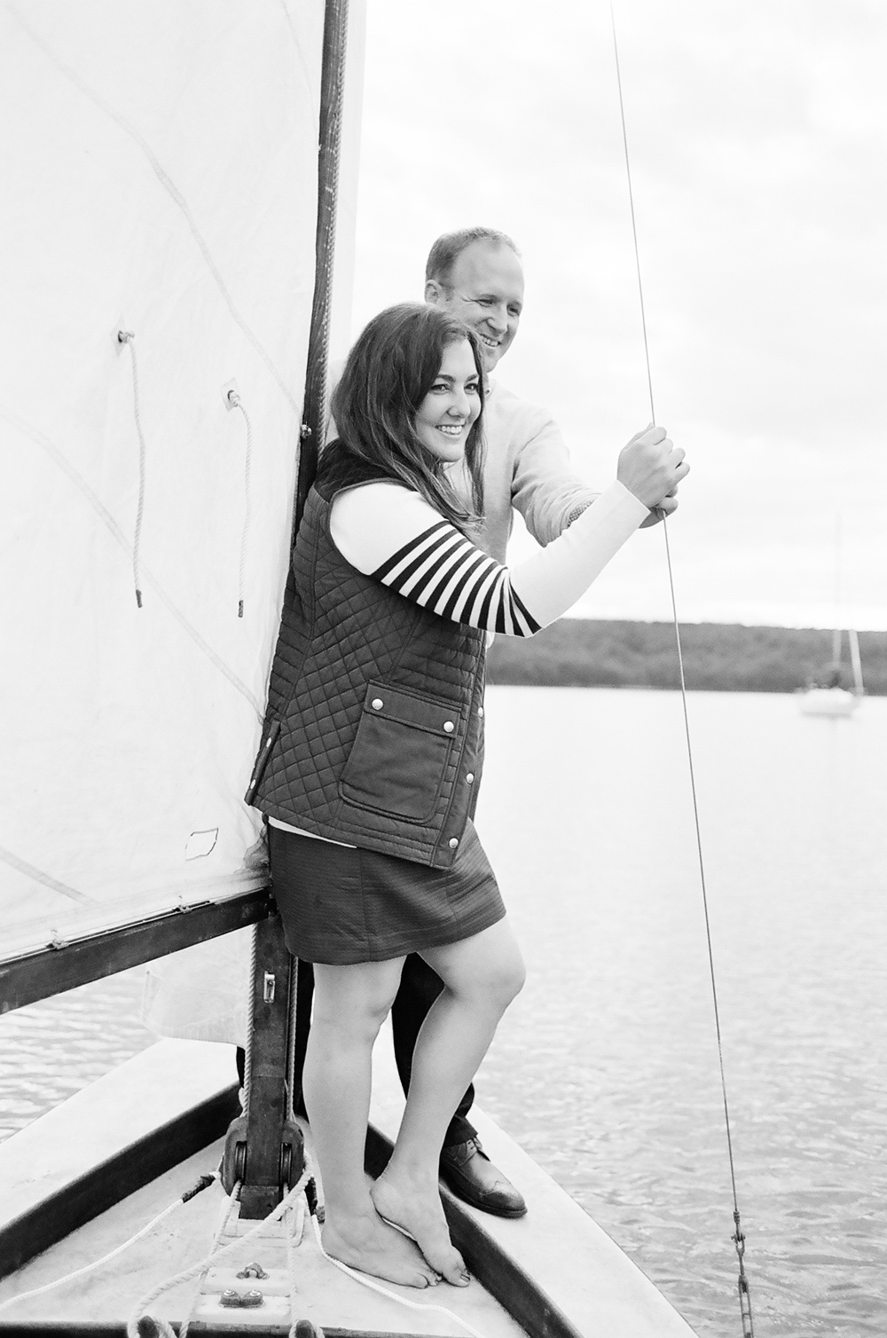 door_county_sailboat_engagement_photos_017.jpg
