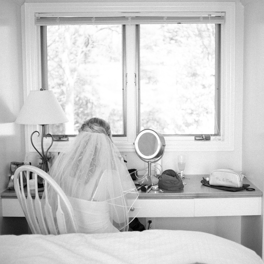 horseshoe bay beach club wedding bride getting ready