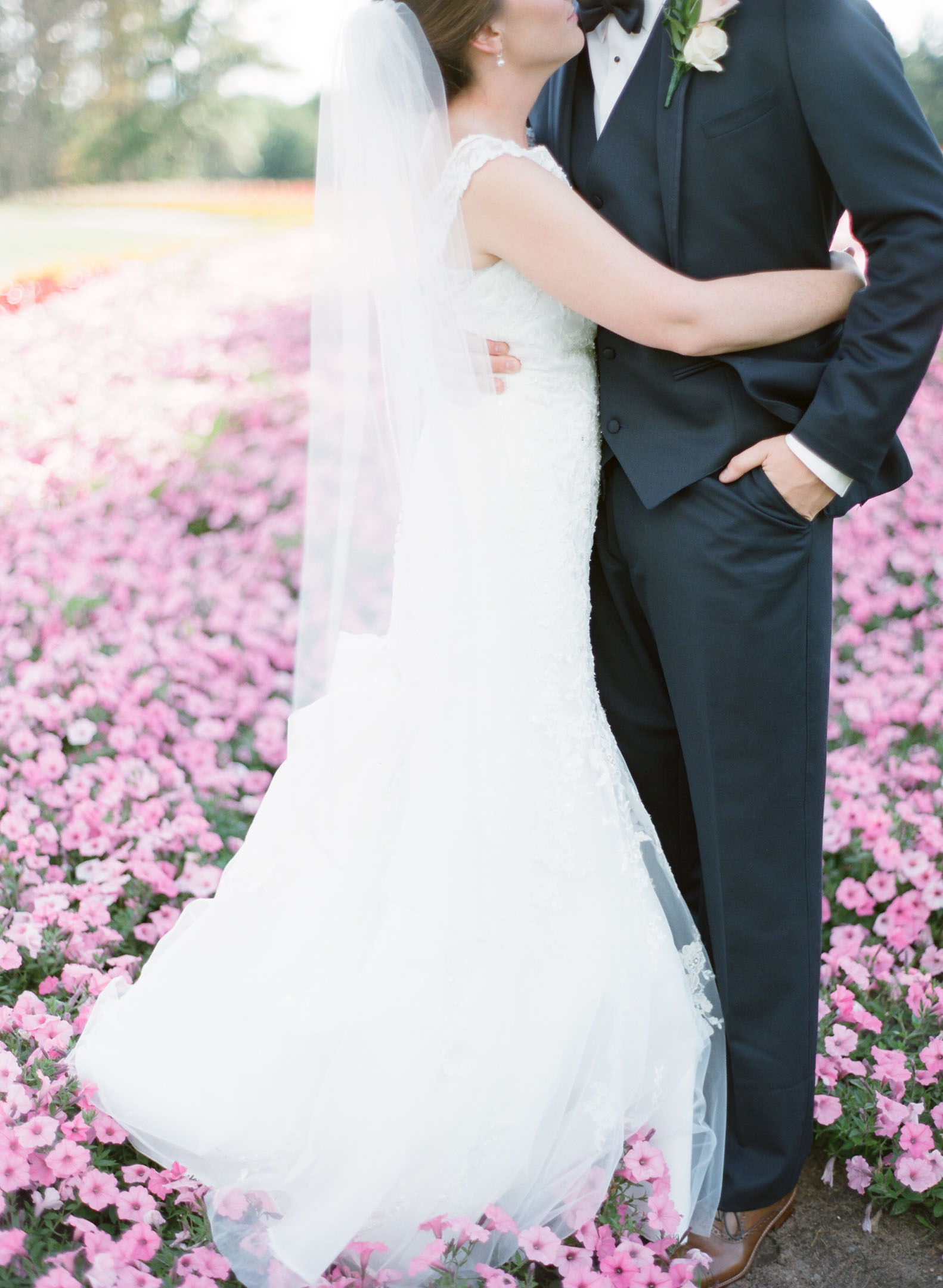 sentry world garden hole bridal portraits