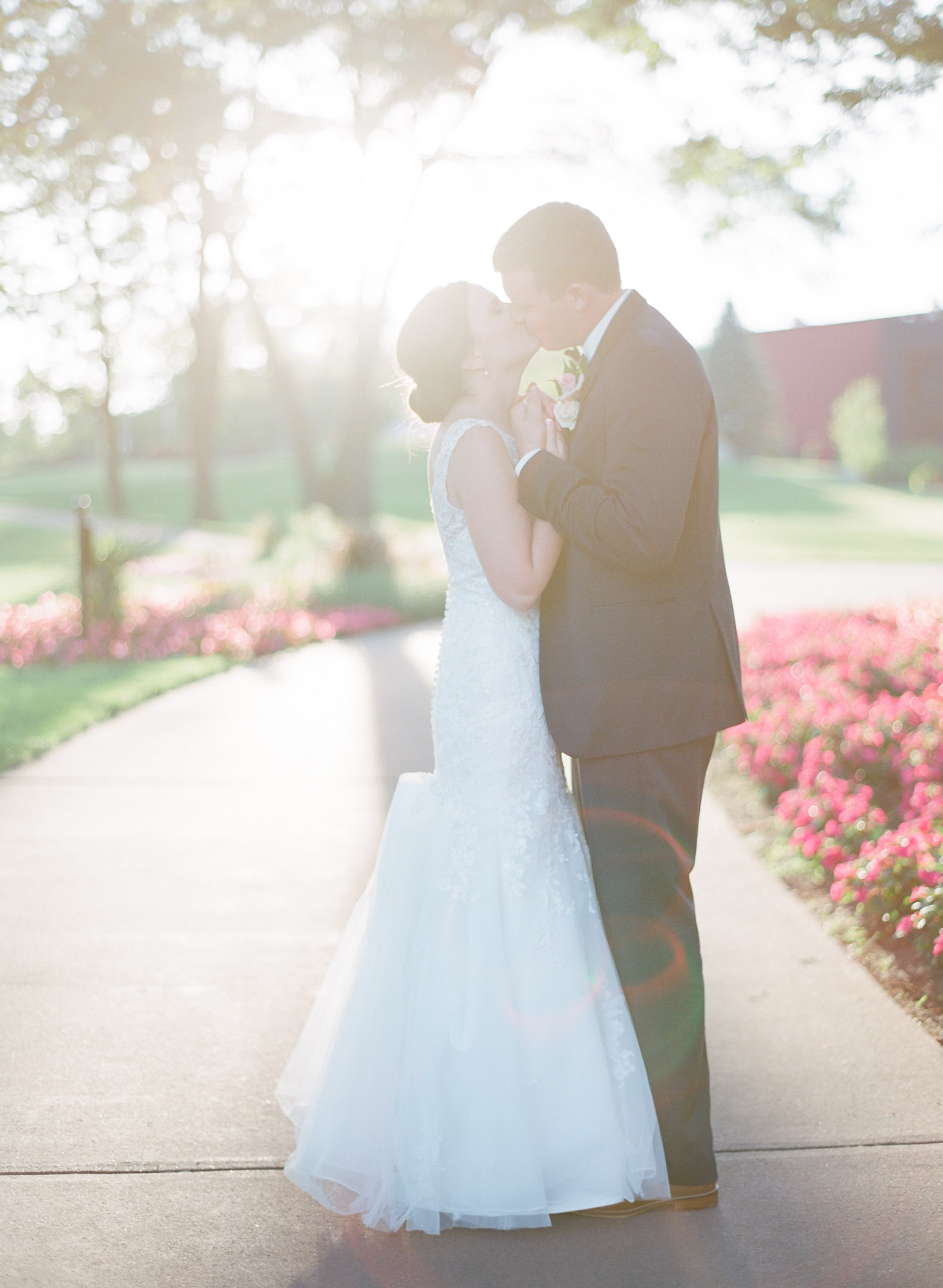 sentry world garden hole bridal portraits