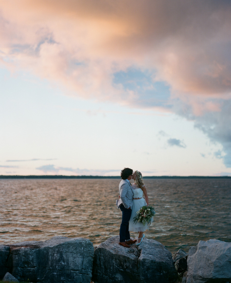 door county weddings gordon lodge sunset portraits