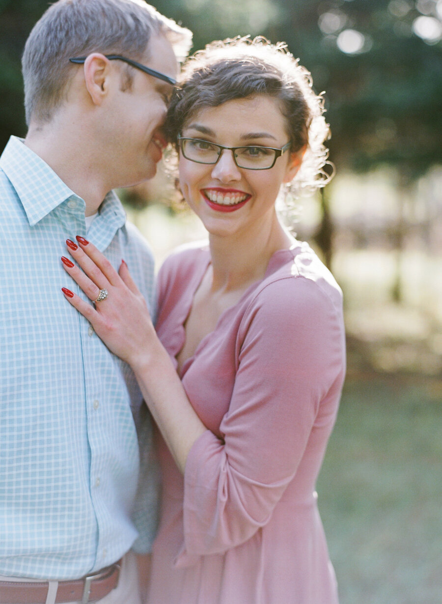 Fall-Engagement-Session-Wisconsin-13.jpg