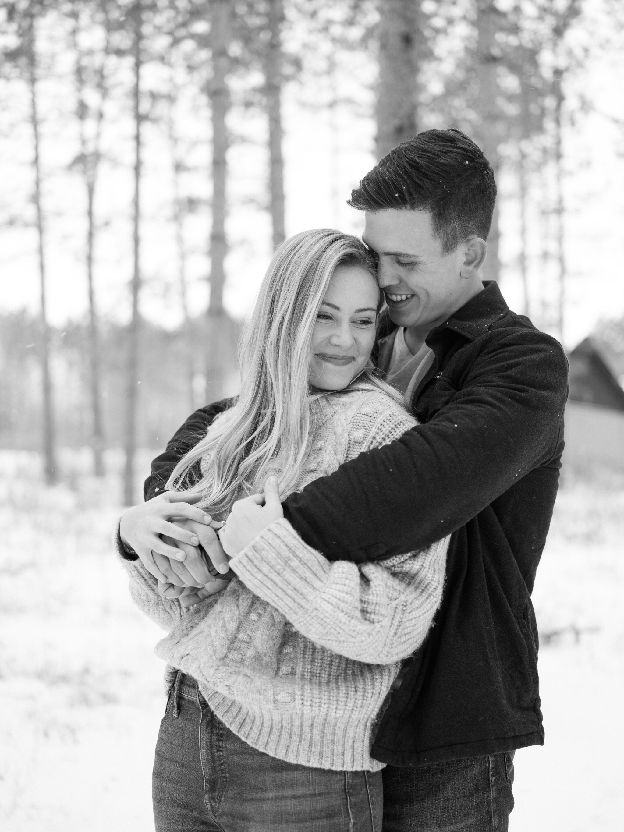 Winter-Engagement-Session-Wisconsin-010.JPG