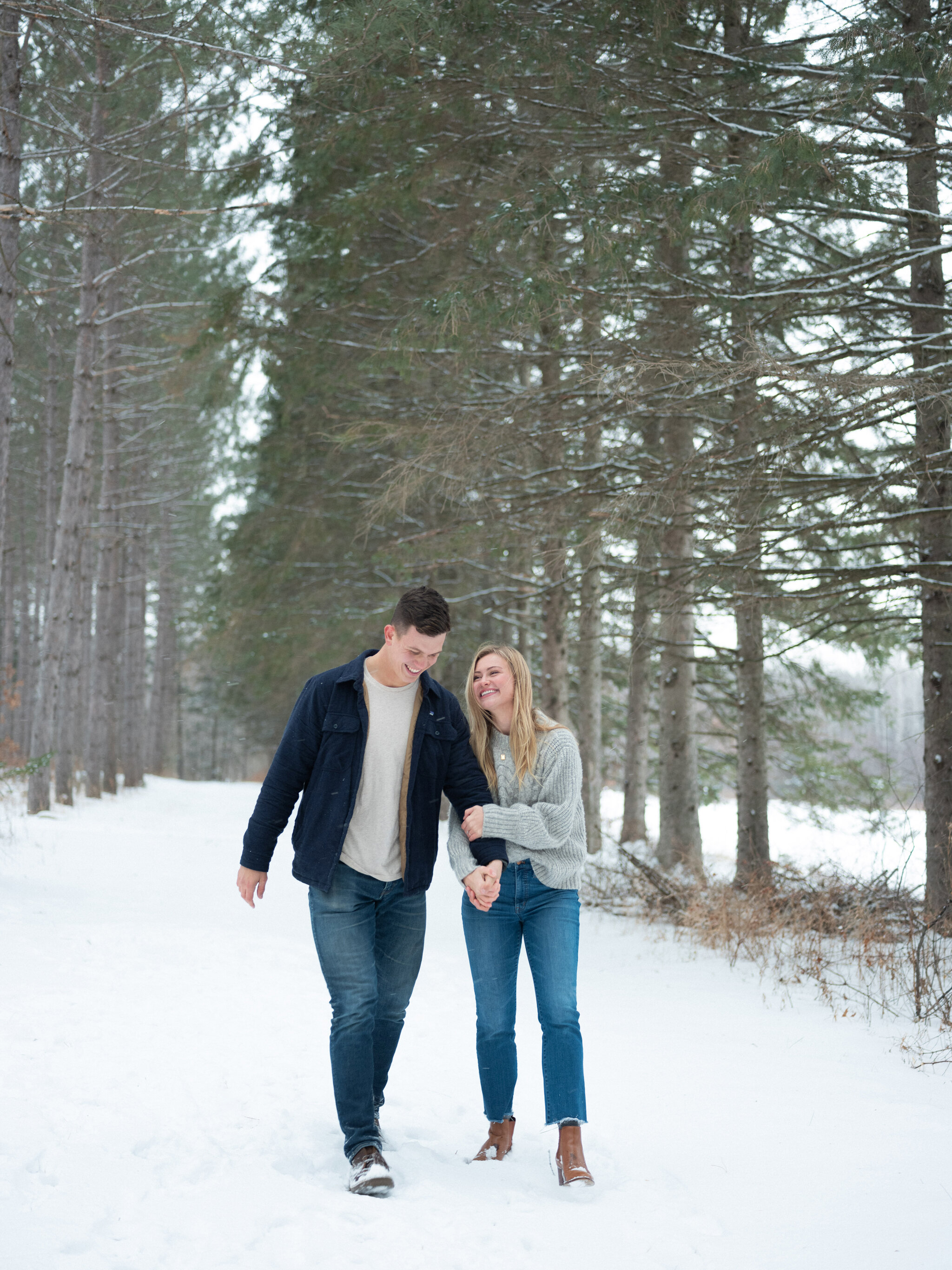 Winter-Engagement-Session-Wisconsin-013.JPG