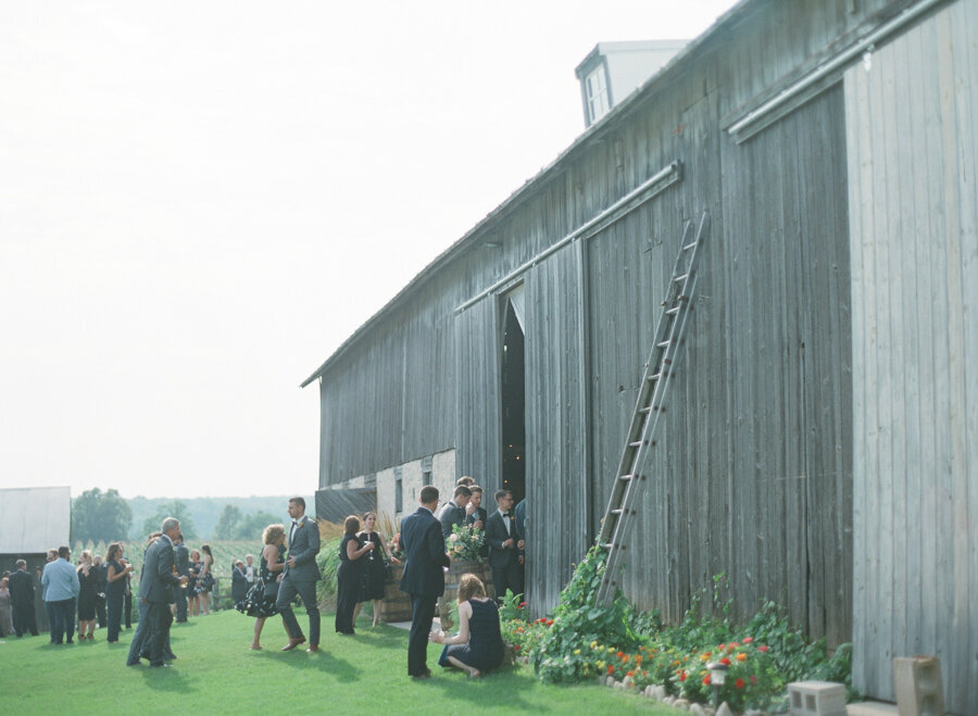 door-county-barn-wedding