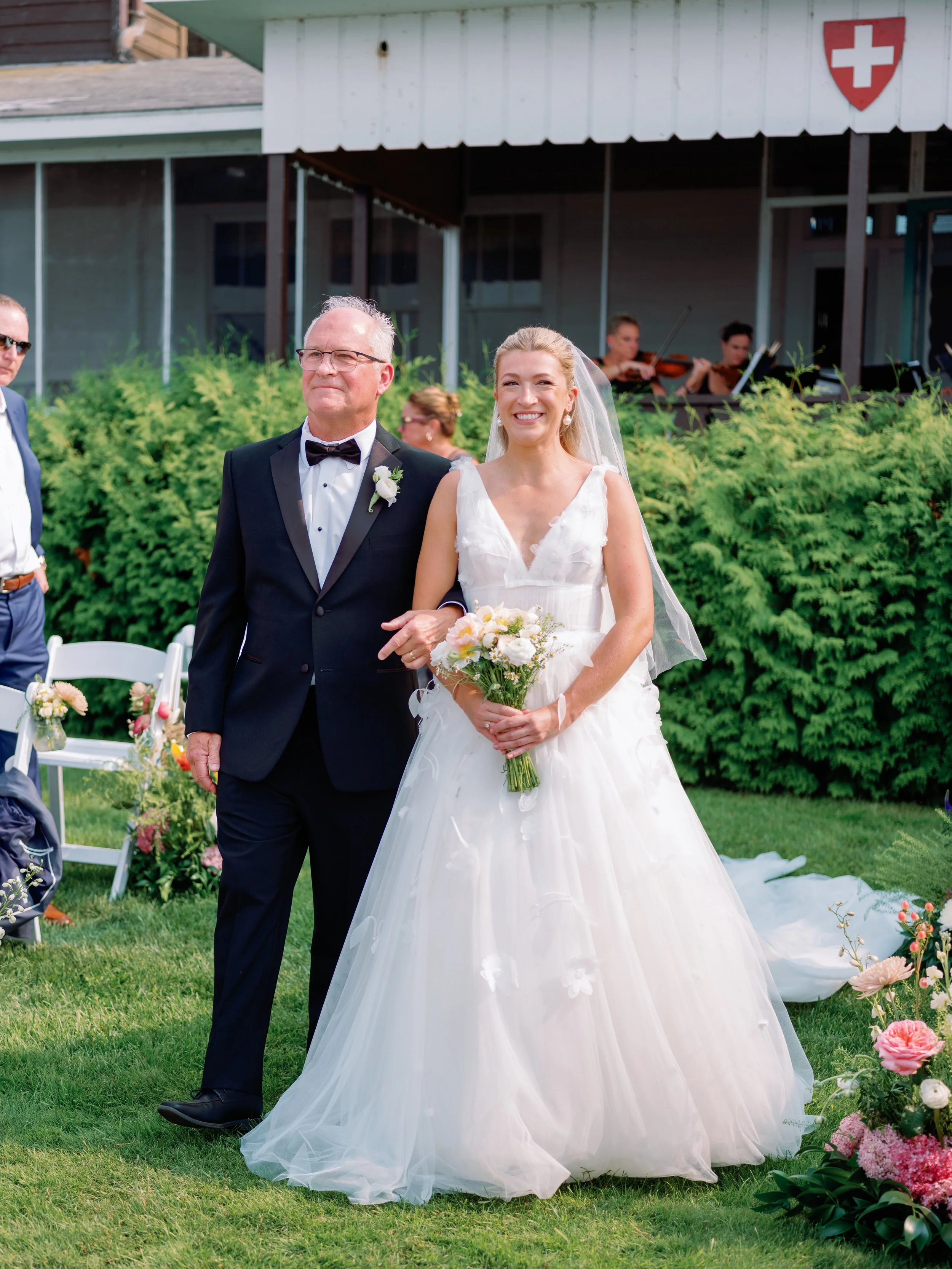 MD0237-McCartneys-MadisenDaneWedding.jpg