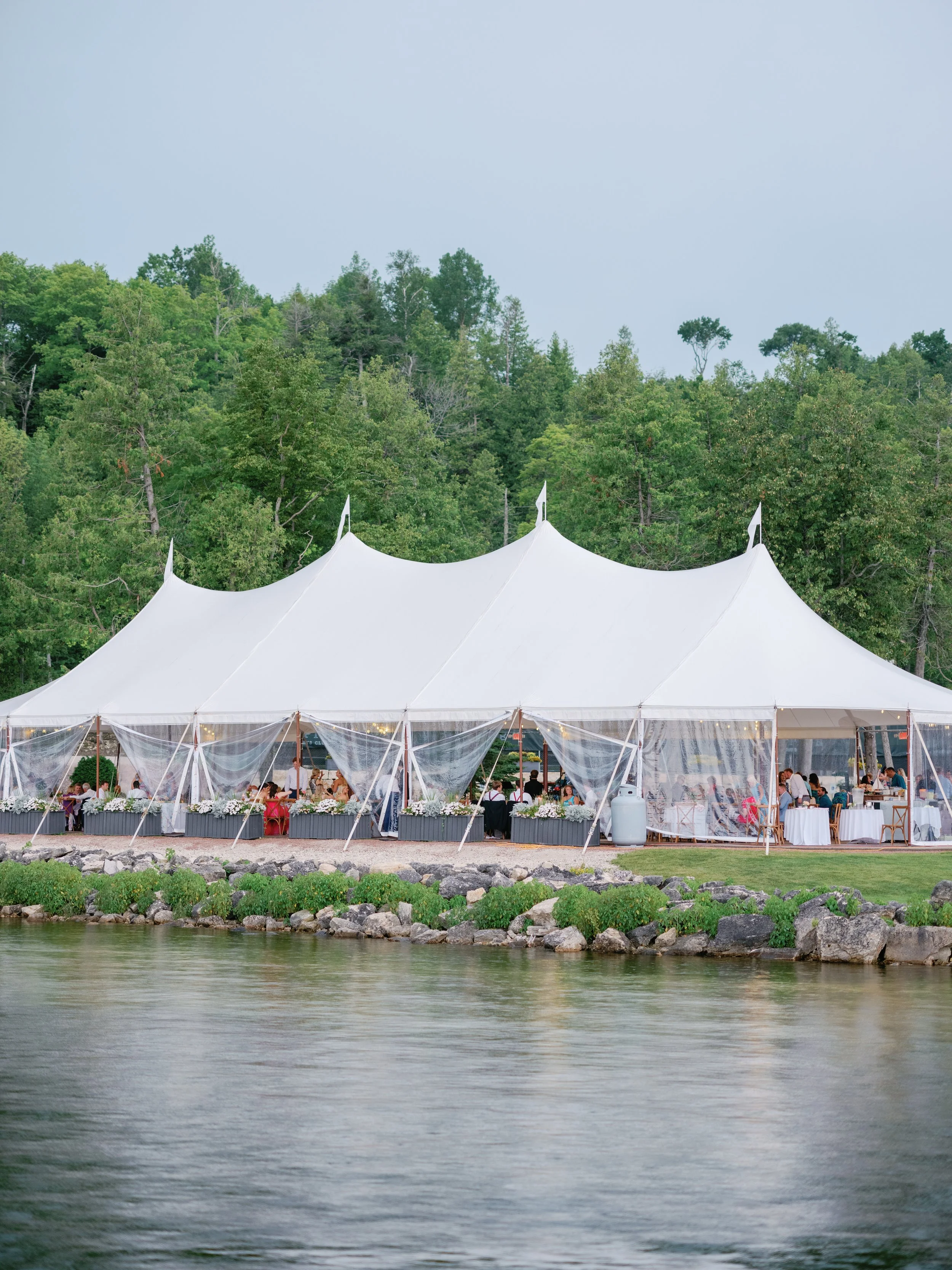 MD0531-McCartneys-MadisenDaneWedding.jpg