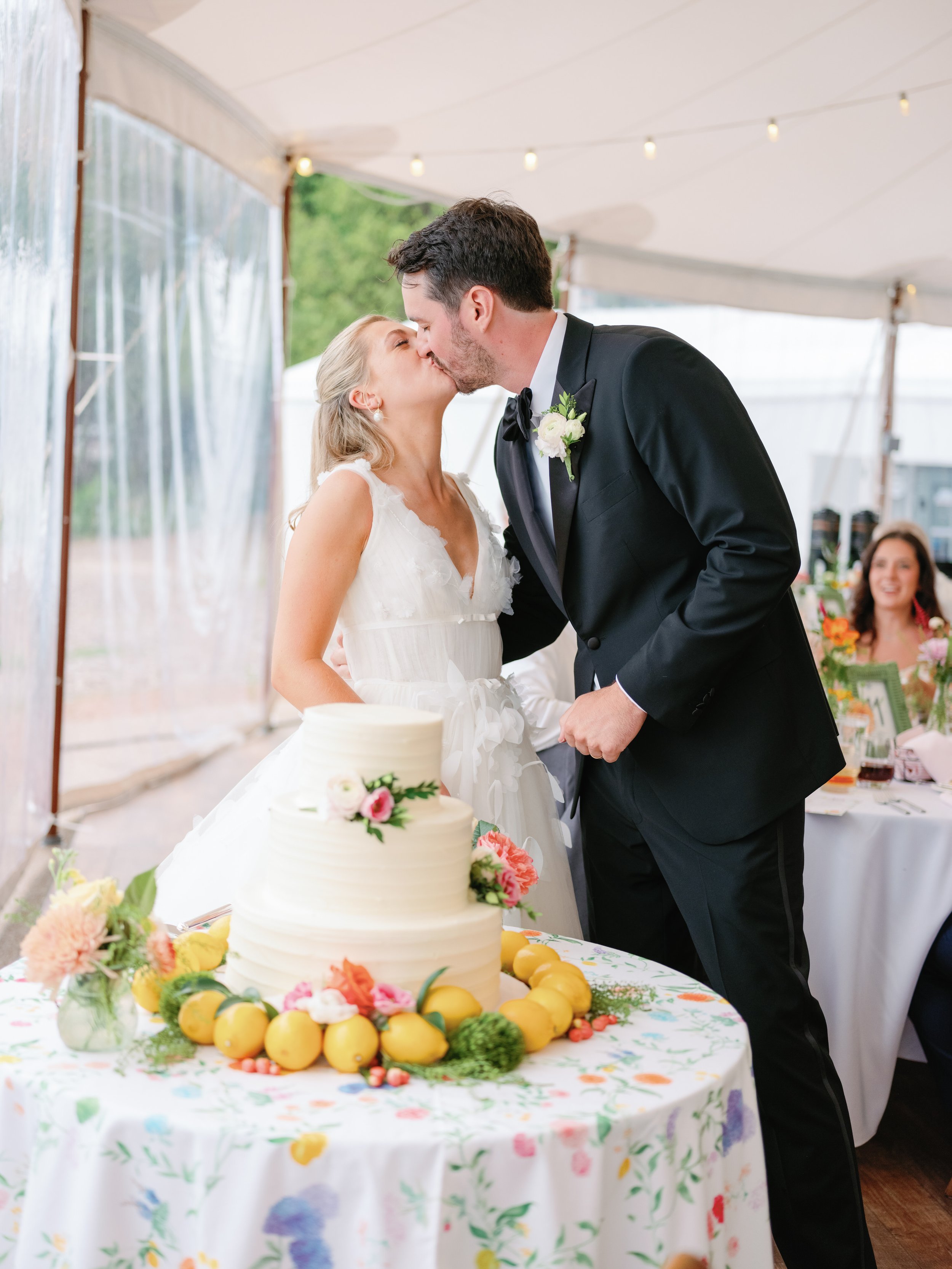 MD0545-McCartneys-MadisenDaneWedding.jpg