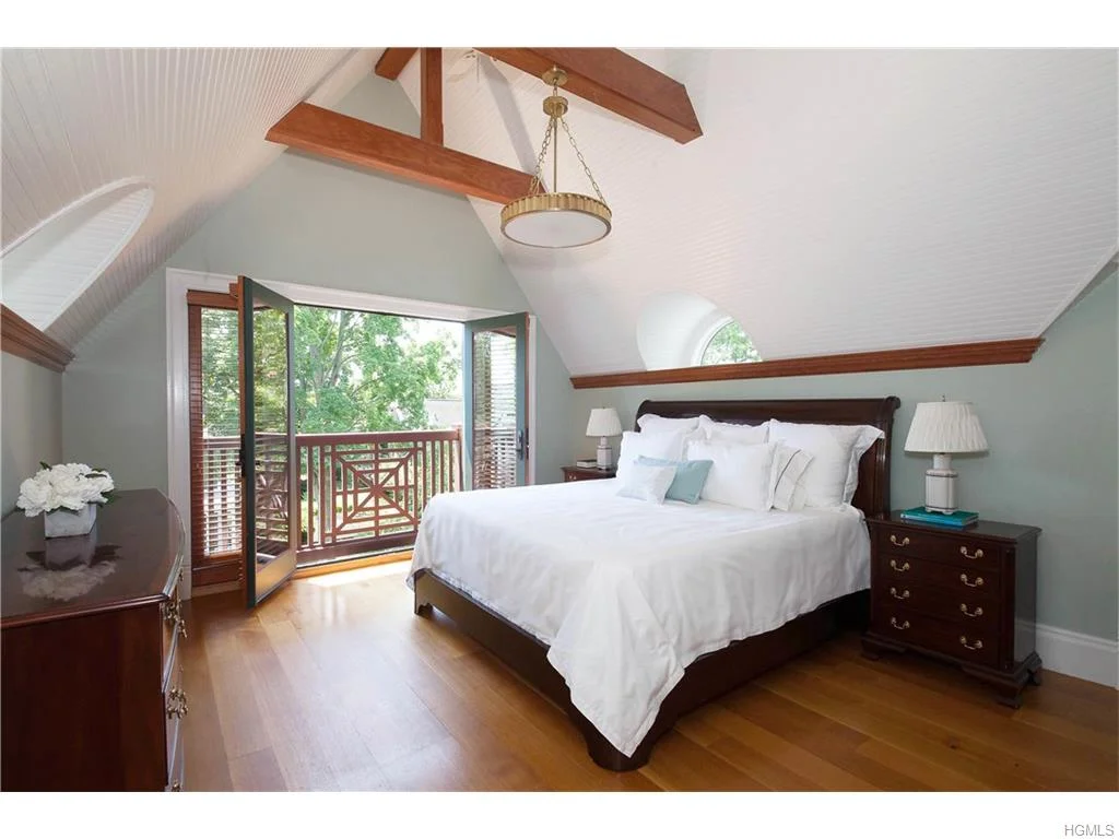 Masterbed after.jpg