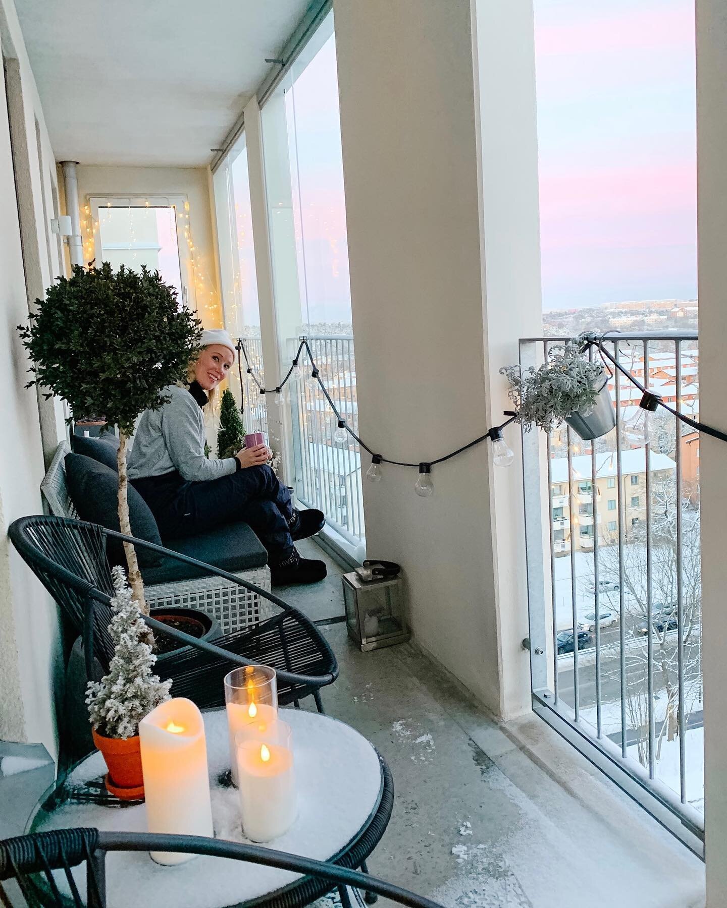 Hot Chocolate on the balcony. So grateful for the gorgeous winter weather. Didn&rsquo;t know how much I needed this! #whitewinter #snowday #sthlm #pinksky #nofilterneeded