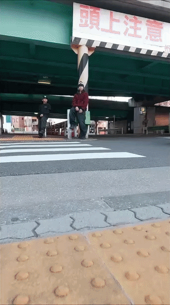 TommySullivanTokyoWebsite3.gif