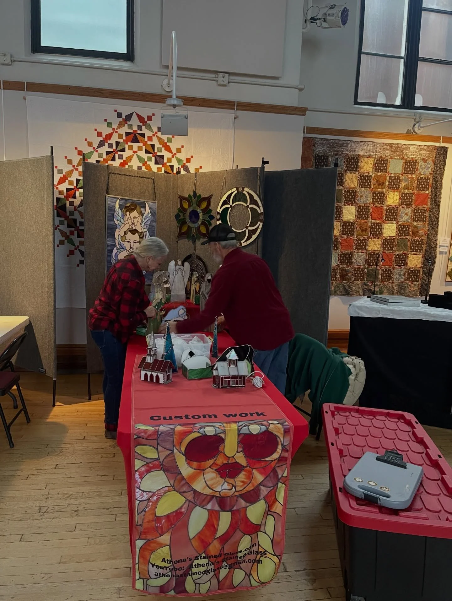 ✨🎄 HOLIDAY ARTIST MARKET DAY 1 🎄✨

The artists have been hard at work getting ready for the market! The Holiday Artist Market kicks off TODAY at 10AM! Each purchase directly supports local artists and the Arts Centers&rsquo; year-round arts program