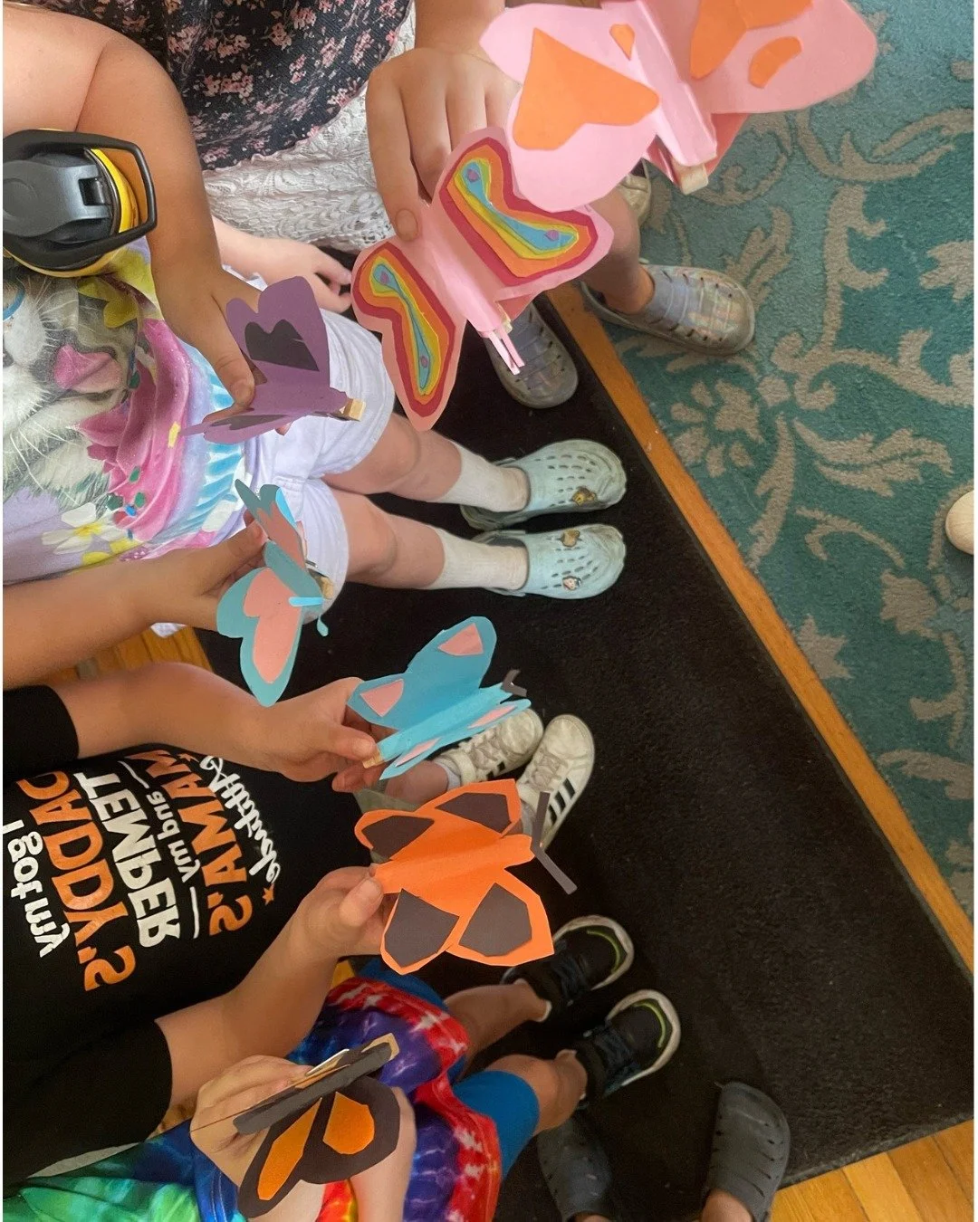 Happy belated eARTh day, friends! 🌎️🌻🐞 

As we celebrate the beautiful planet we inhabit, let's take a trip through time to showcase nature-inspired artwork that has graced our gallery walls (plus a really neat butterfly project from last year's E