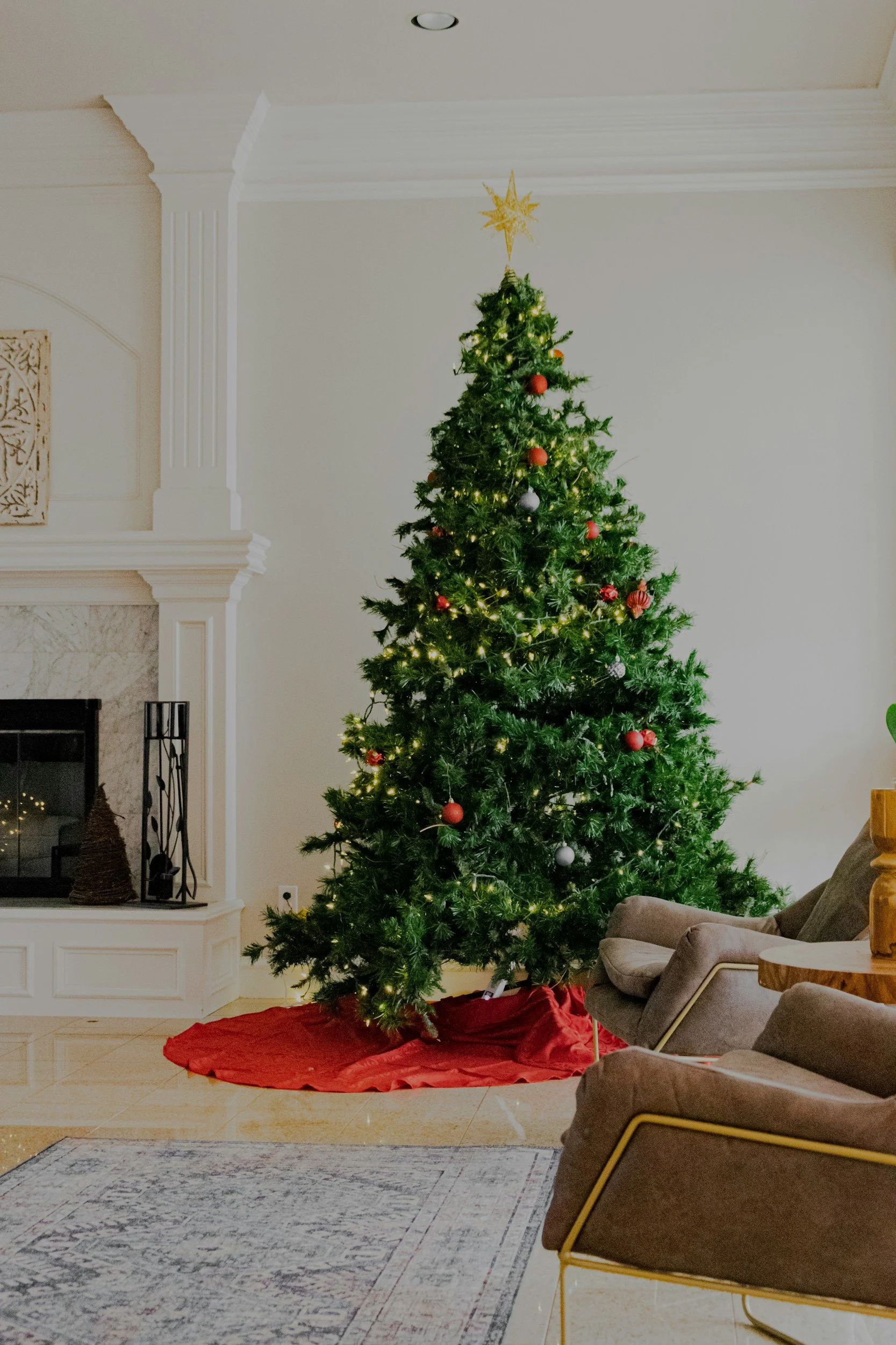 CALL TO ARTISTS! 23rd Annual Holiday Artist Market 