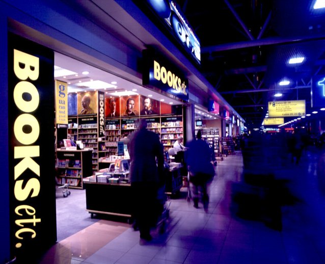 Books-airport.jpg