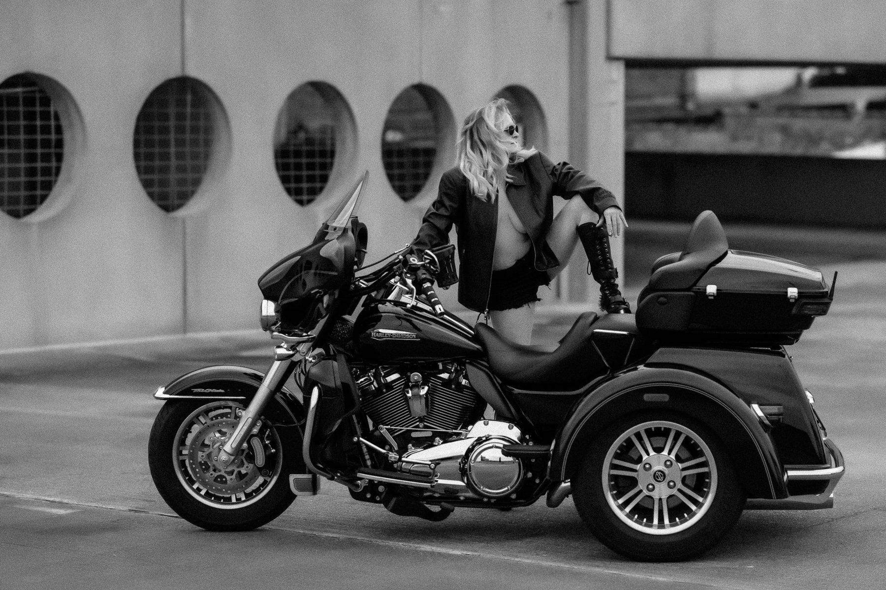 sheer_motorcycle_bike_outdoor_ohio_boudoir_MissM-13.jpg