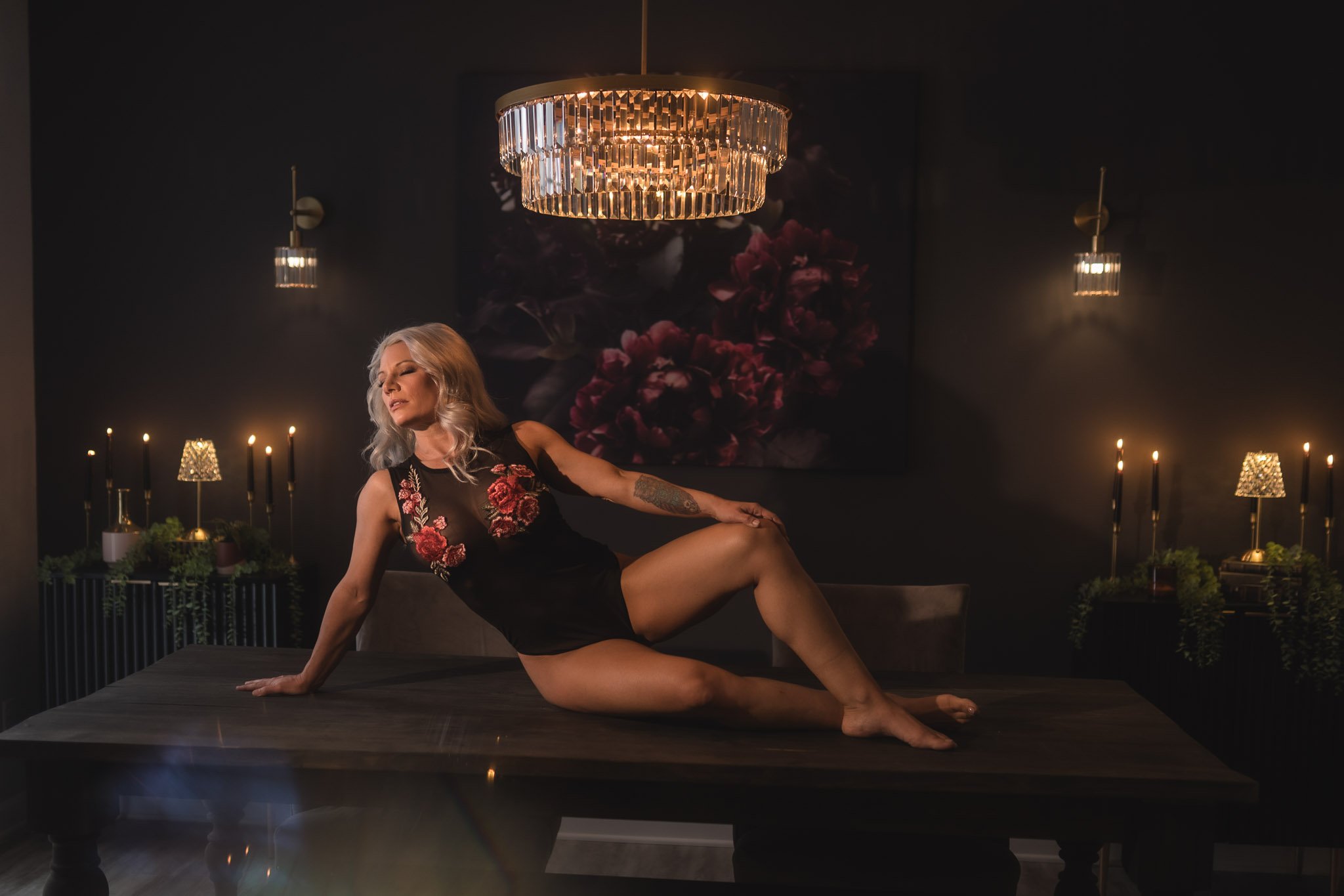 sheer_boudoir_photography_youngstown_ohio__MissN_sexy_sultry_golden_intimate_studio-27.jpg
