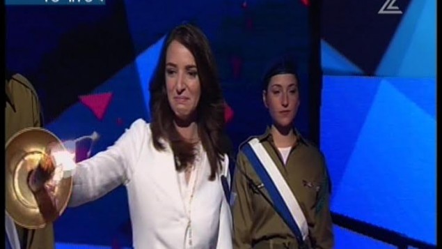 (photo: screen capture: Channel 2)