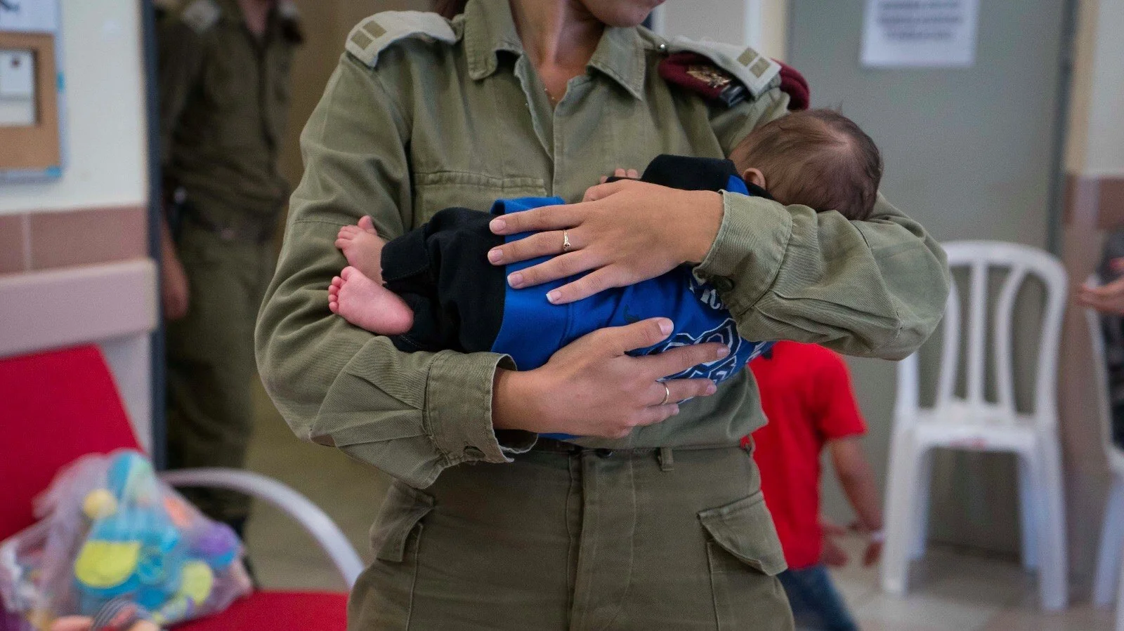 idf-fb1.jpg