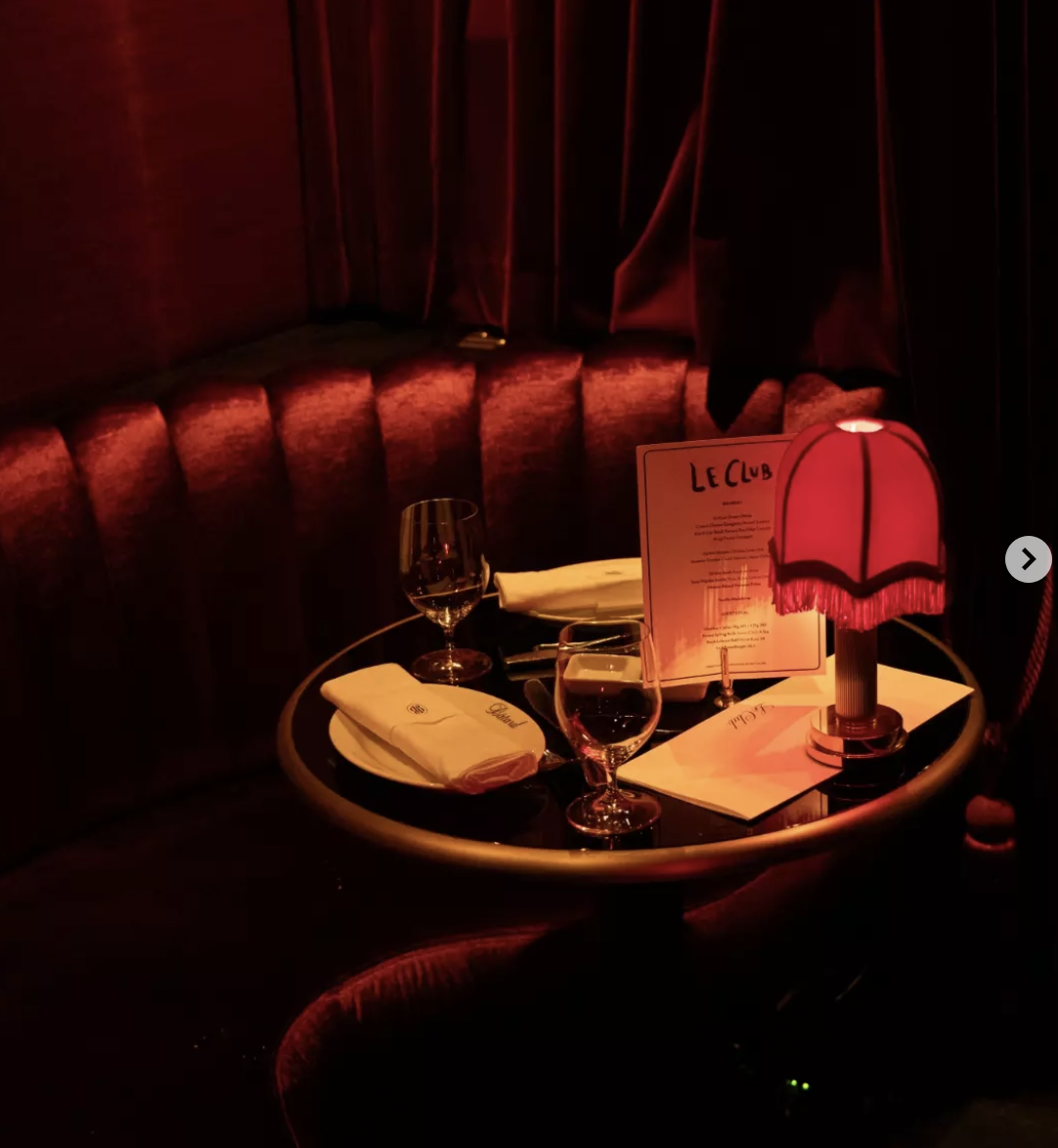 Le Club (Maison Bâtard) w Cisco Tavares