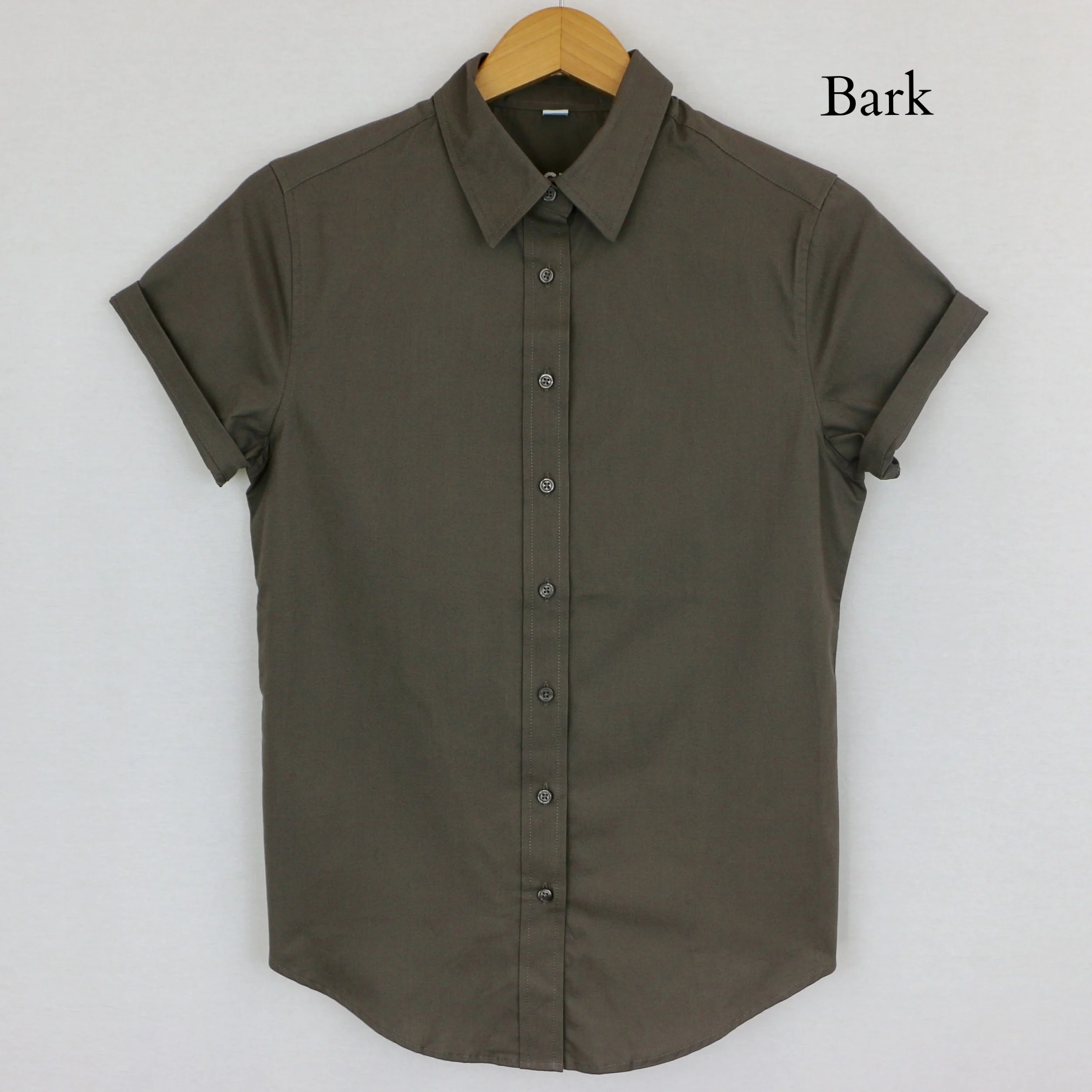 Androgynous_Fox Button_Up_Fox_Front.jpg