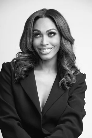 ABOUT — Jasmine Minor