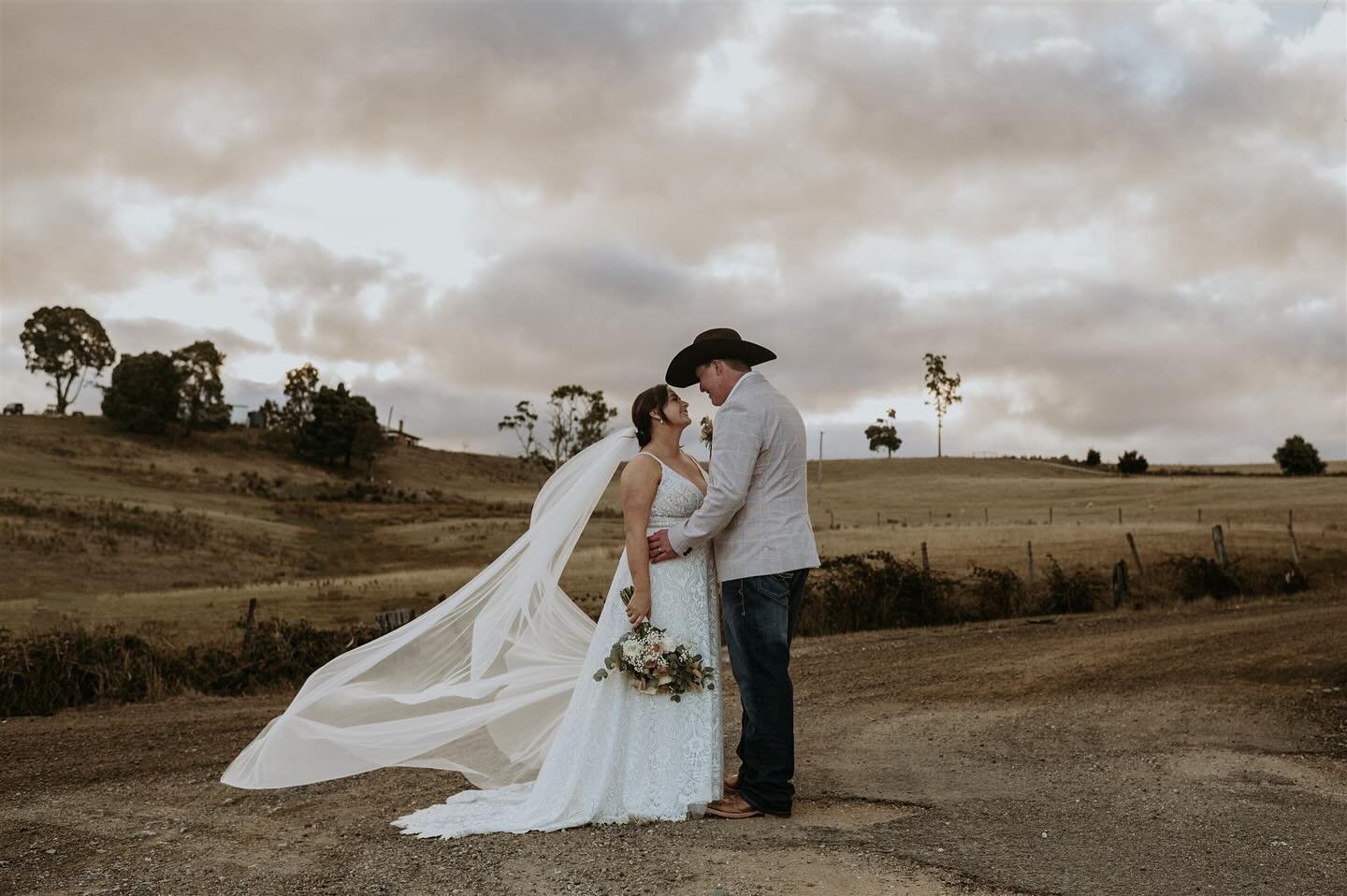 Well that&rsquo;s a wrap for wedding season 23/24. I have a few winter ones still but time to refresh. I have a few garden projects to keep me busy. 
.
.
.
.
.
.
.
.
.
#launcestonphotographer #launcestonweddingphotographer #glendalevineyard #tasmania