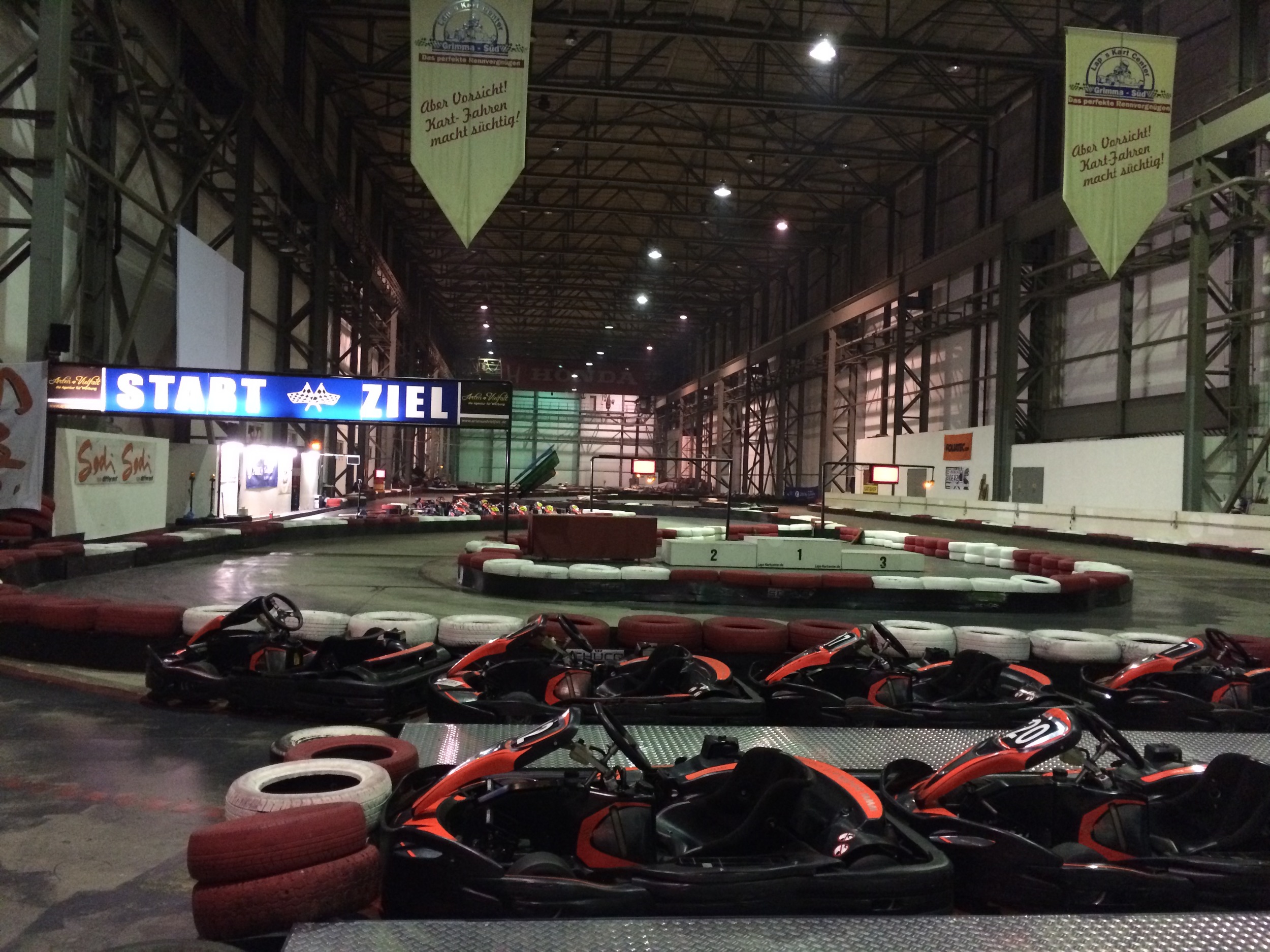 3. MOTORRADSTAMMTISCH