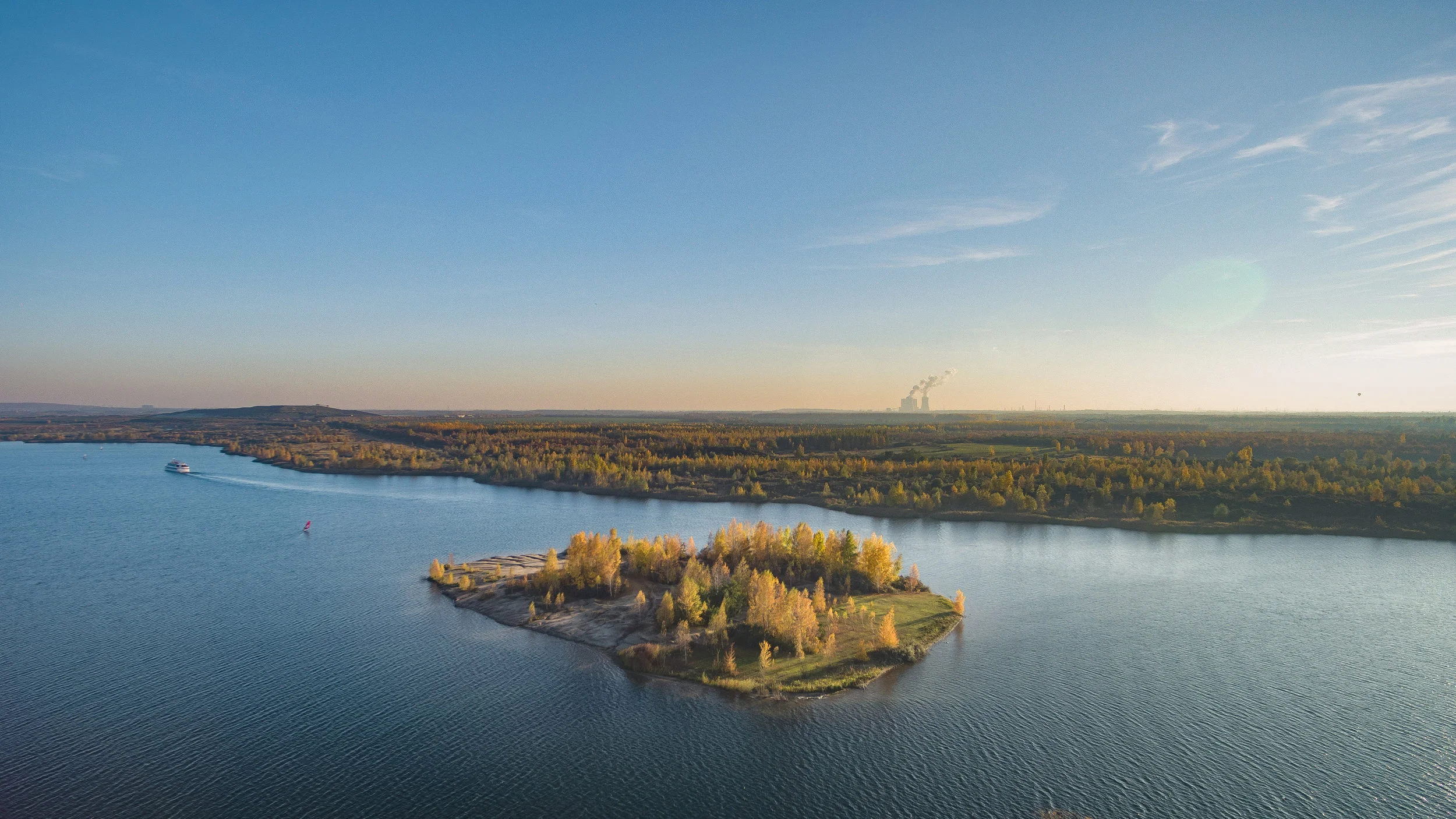 Markkleeberger See - Insel.jpg