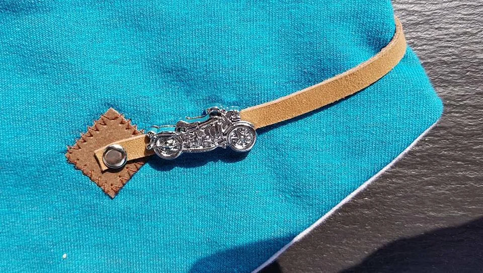 Halstuch let it roll Detail.jpg