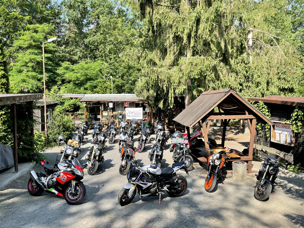 253E60F4-81AD-49EB-AA15-D5D3A1325079_1_105_c.jpeg