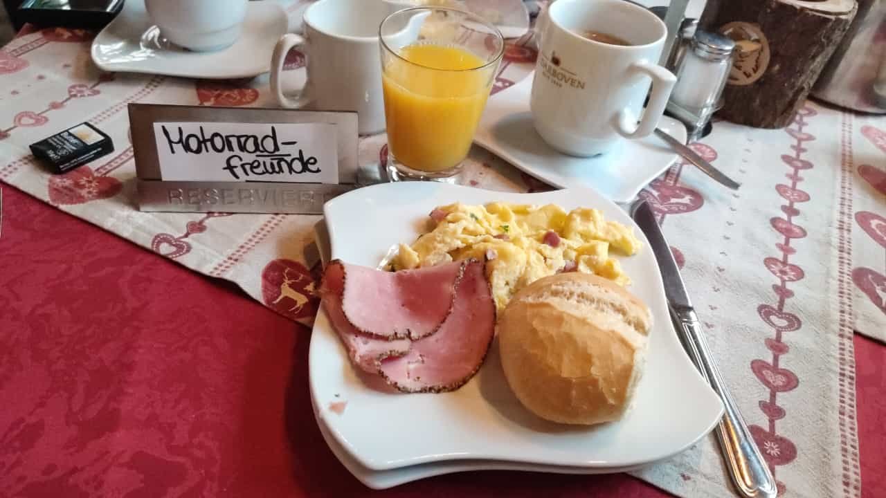 image00008.jpeg
