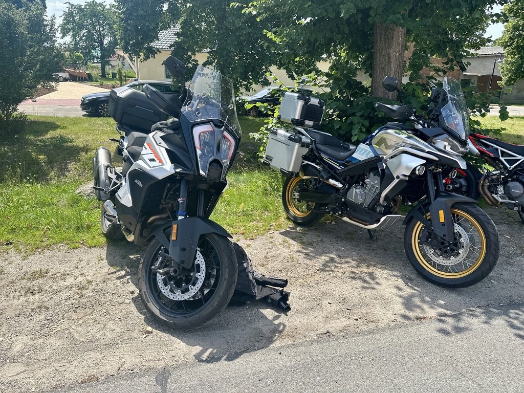 7ED84146-D489-4FEA-AB92-C61C84983F29_1_105_c.jpeg
