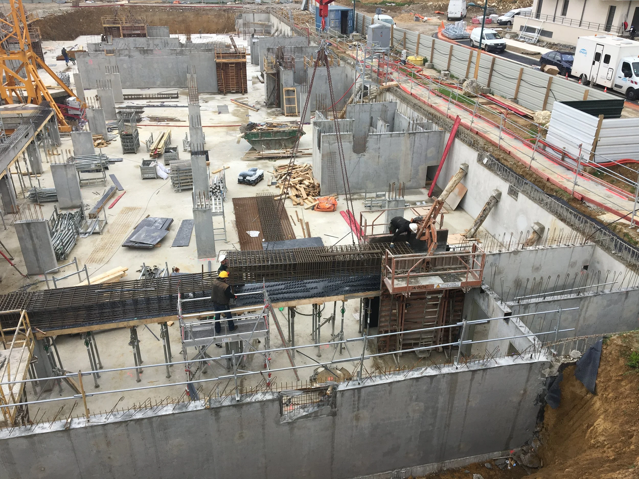 Réalisation des voiles en béton banché du sous sol