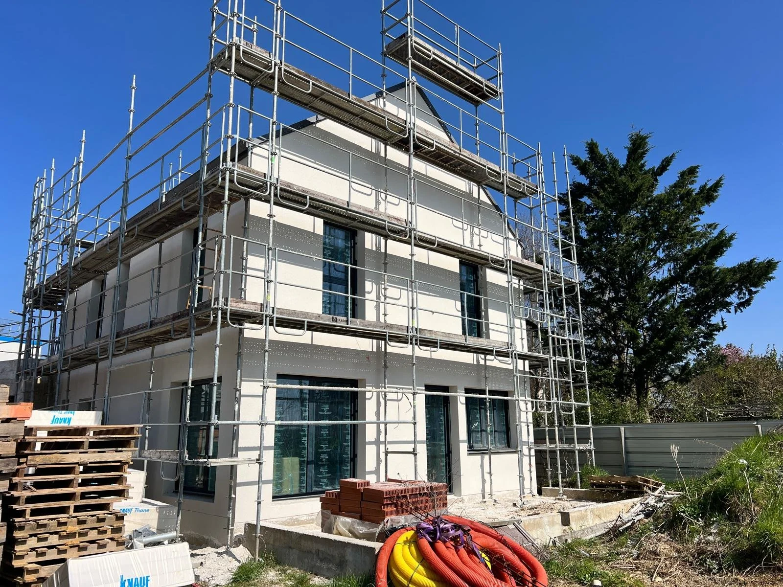 Ravalement de façade en cours